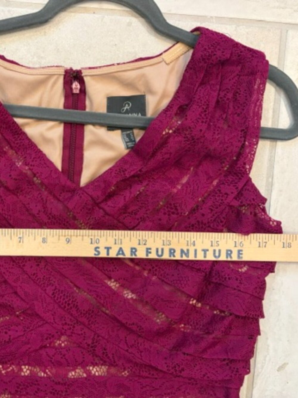Adrianna Papell Magenta Tiered Lace Ruffle Sheath Dress Size 10 Luxury Old Money - Picture 9 of 9
